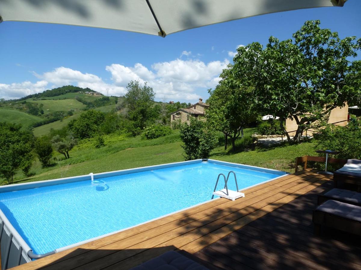 Villa Pilotti Country House Penna San Giovanni Exterior photo