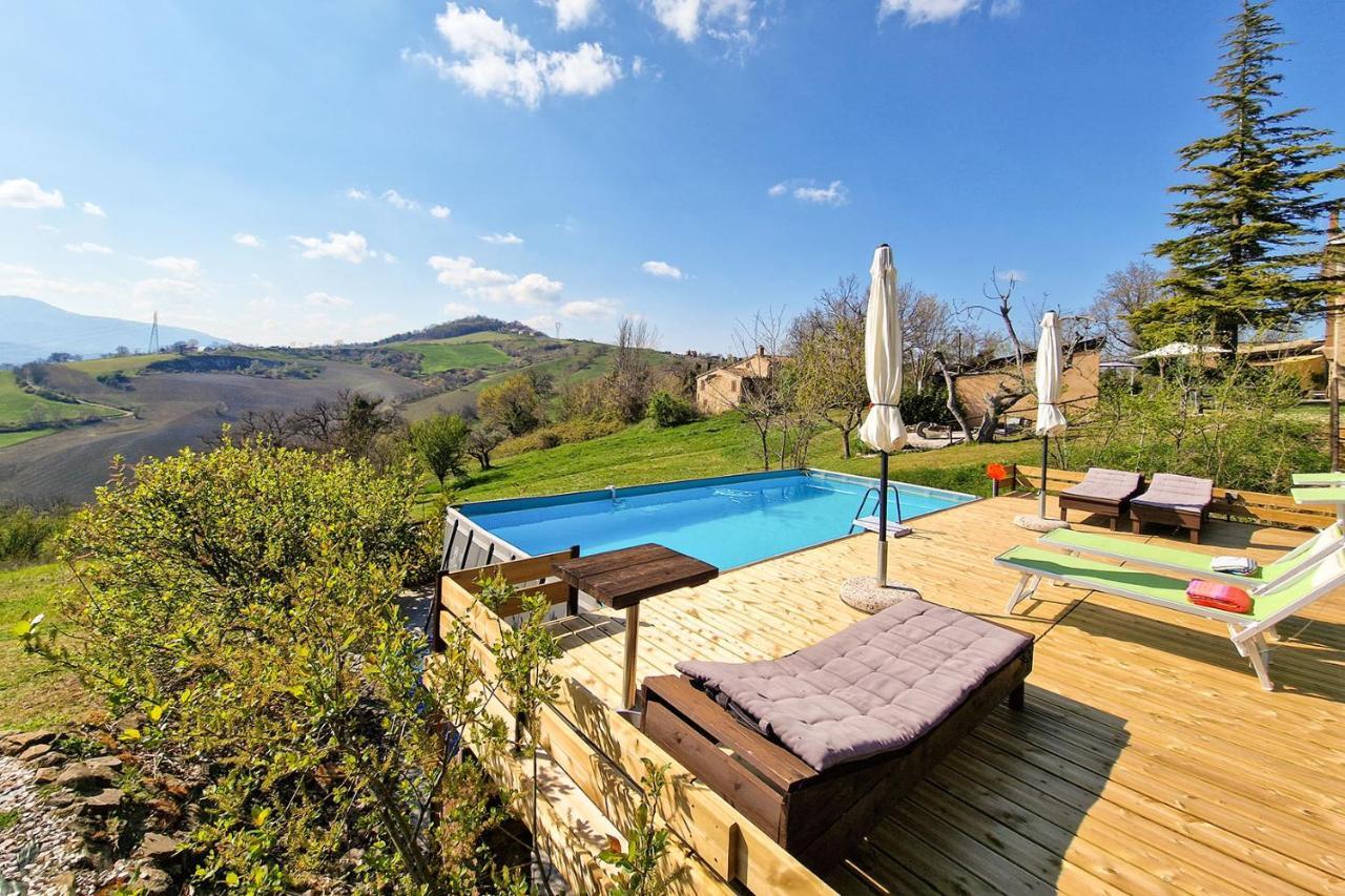 Villa Pilotti Country House Penna San Giovanni Exterior photo