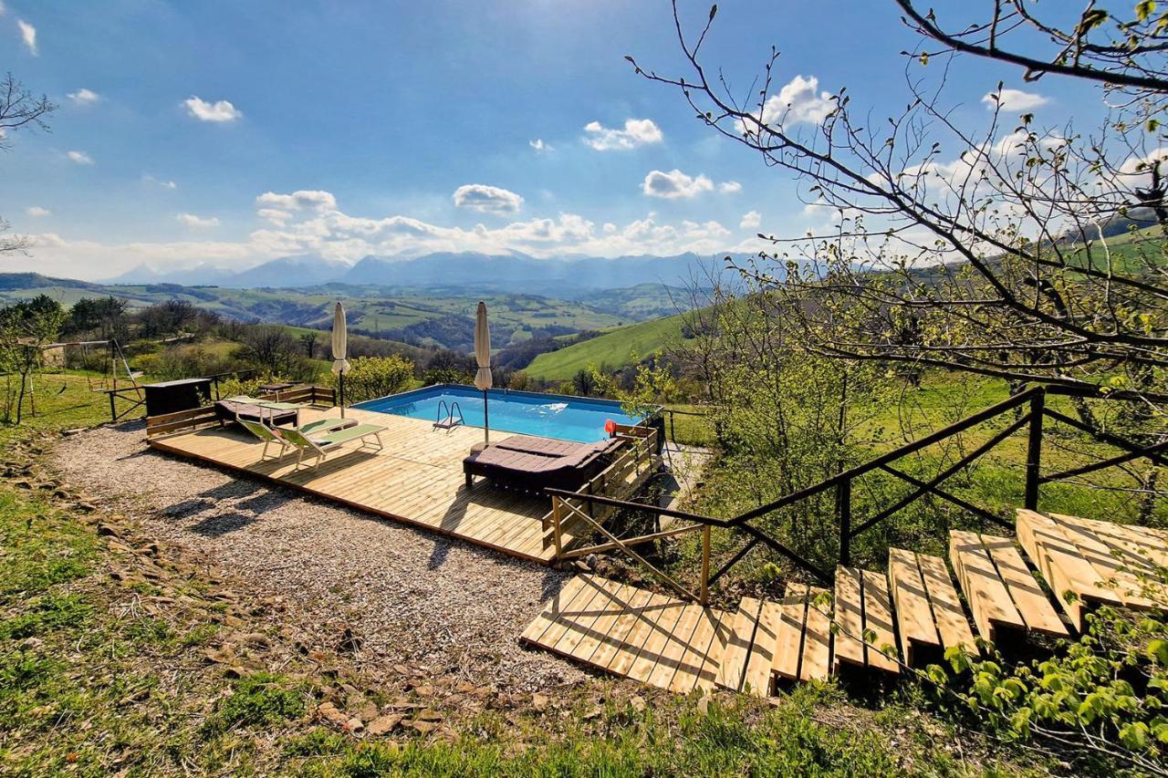 Villa Pilotti Country House Penna San Giovanni Exterior photo