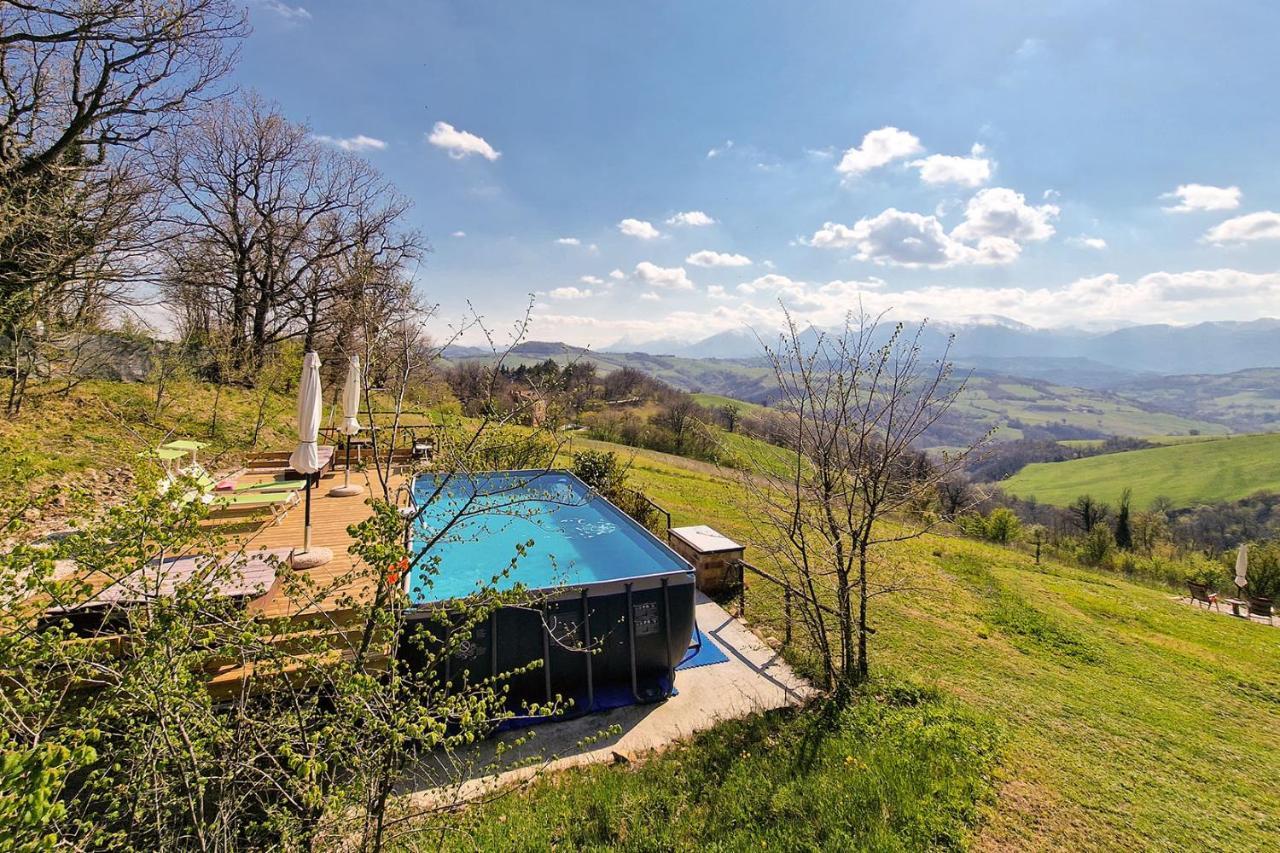 Villa Pilotti Country House Penna San Giovanni Exterior photo